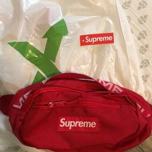 Supreme ss18 waistbag